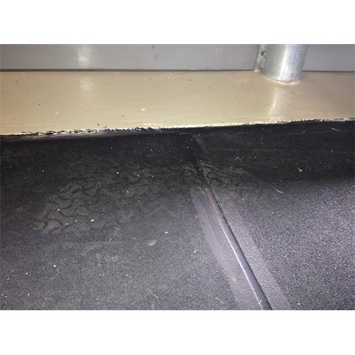 Podlahová deska, gumová 100 x 100 cm - tloušťka 4 cm Deska podlahová gumová 100 x 100 cm, tloušťka 4 cm